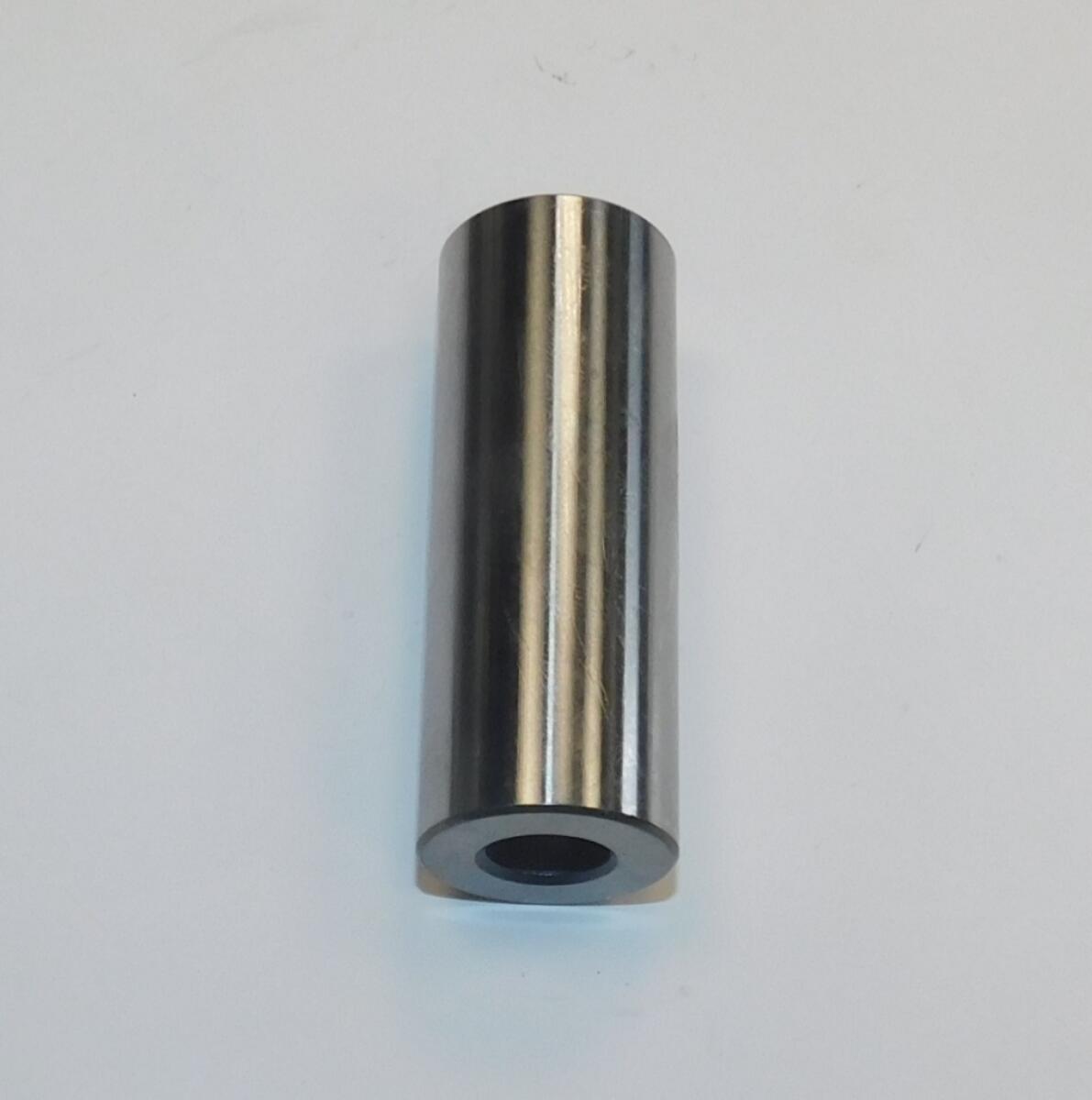 Палец поршневой SDG 12000(..),CD292F Sh / Piston pin (CD292F-04003) Палец поршневой SDG 12000(..),CD292F Sh / Piston pin (CD292F-04003)