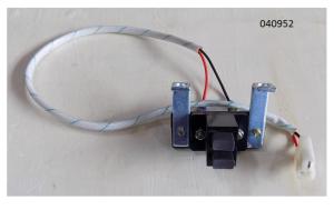 Щеткодержатель со щетками в сборе SDG 11000(..)-12000(..),CD2V88F,CD292F Sh / Carbon brush Щеткодержатель со щетками в сборе SDG 11000(..)-12000(..),CD2V88F,CD292F Sh / Carbon brush