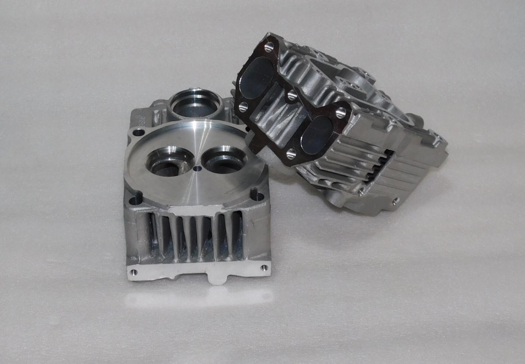 Головка блока цилиндров SDG 10000(..),LT290FE (комплект - 2 шт) Lt / Cylinder head (Set - 2pc) (1.02.02.01.0007) Головка блока цилиндров SDG 10000(..),LT290FE (комплект - 2 шт) Lt / Cylinder head (Set - 2pc) (1.02.02.01.0007)