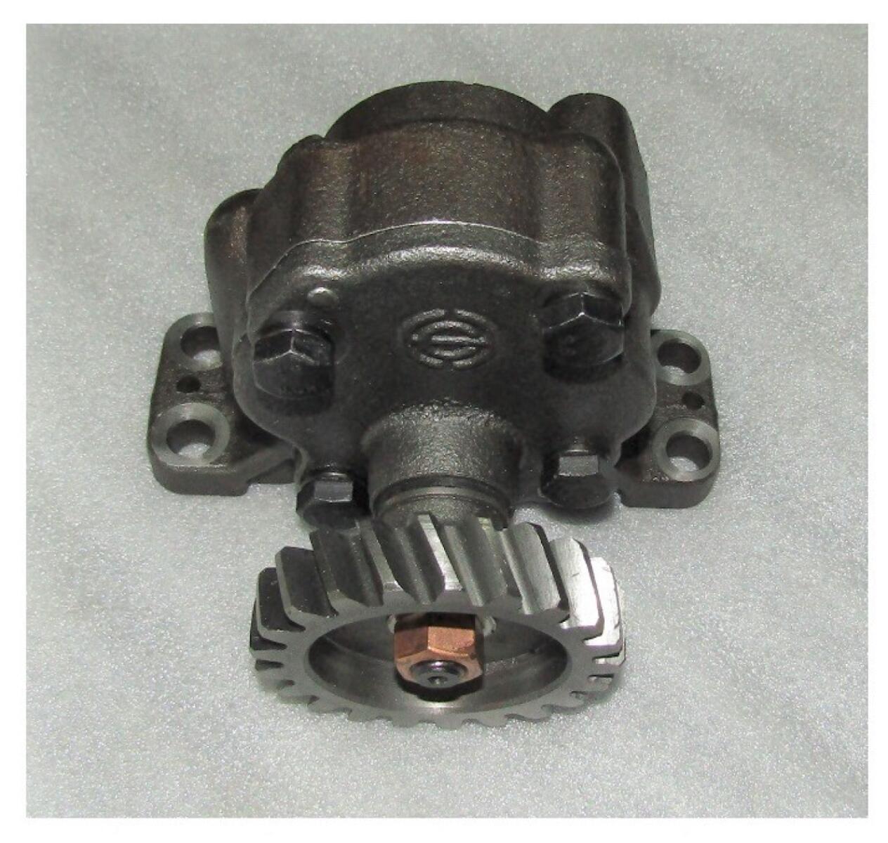 Насос масляный TDA-N 230 6LTE/Oil pump assy (761-15-000) Насос масляный TDA-N 230 6LTE/Oil pump assy (761-15-000)