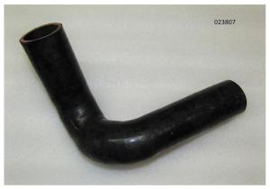 Патрубок радиатора верхний Ricardo Y485BZD; TDК 22 4L (48х38х150х130х200) /Radiator, Rubber hose, wa Патрубок радиатора верхний Ricardo Y485BZD; TDК 22 4L (48х38х150х130х200) /Radiator, Rubber hose, wa