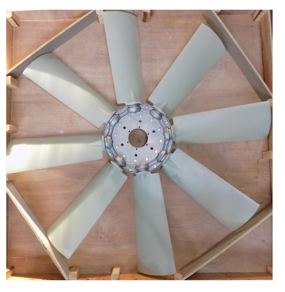 Крыльчатка вентилятора (D=1100/8,пластик)TDA-N 400 12VTE/Cooling fan Крыльчатка вентилятора (D=1100/8,пластик)TDA-N 400 12VTE/Cooling fan