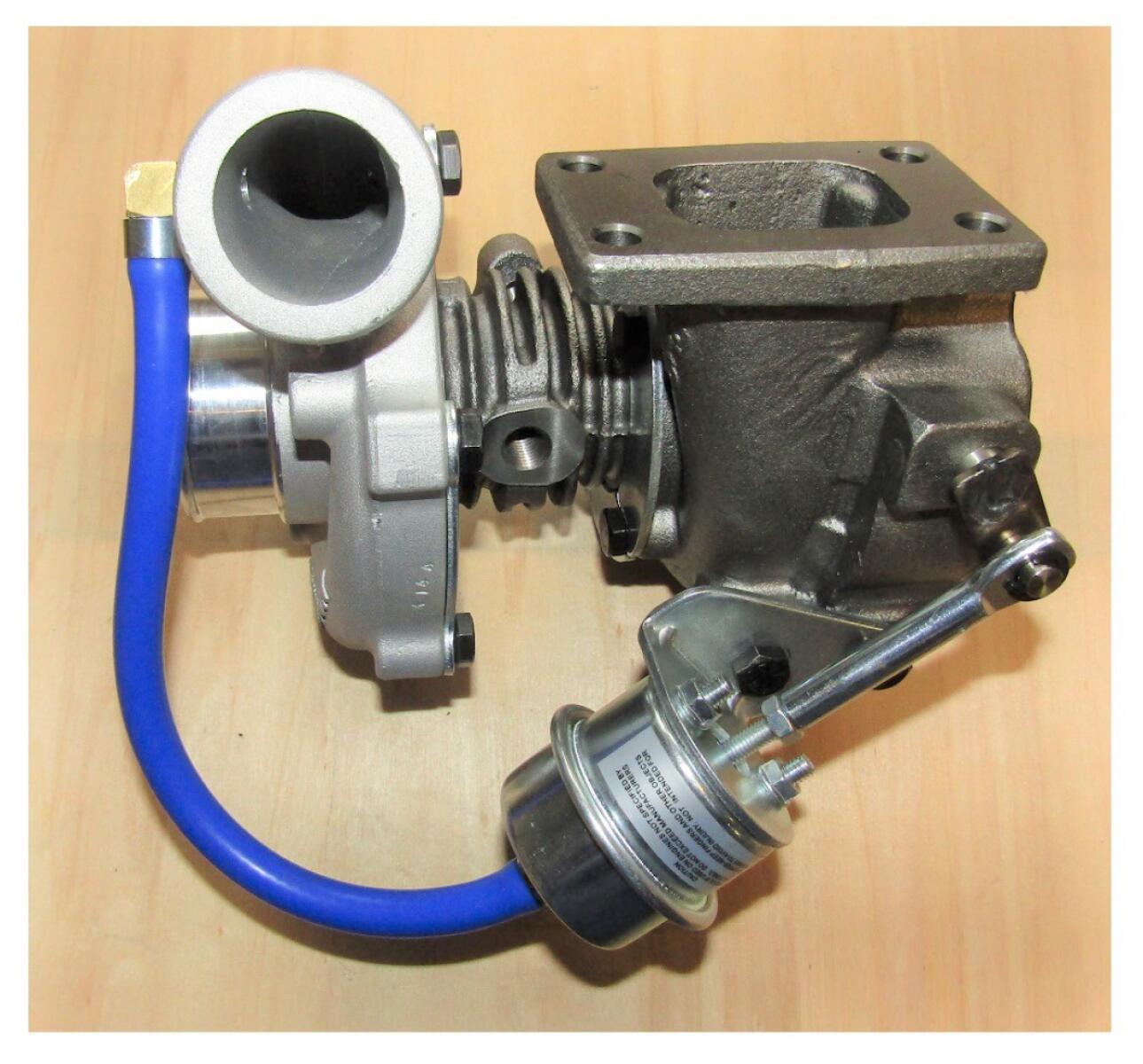 Турбокомпрессор TDY 60 4LTE/Turbocharger (TB28/711229-5001) Турбокомпрессор TDY 60 4LTE/Turbocharger (TB28/711229-5001)