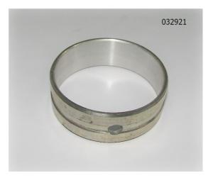 Втулка распределительного вала средняя TDQ 38 4L/Middle camshaft bush (2410200210700) Втулка распределительного вала средняя TDQ 38 4L/Middle camshaft bush (2410200210700)