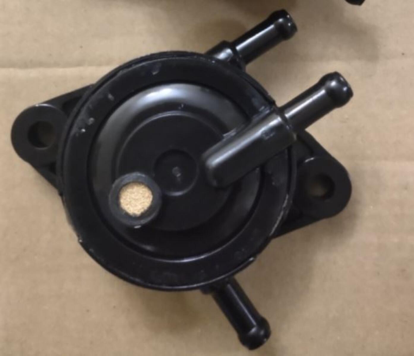 Насос топливный подкачивающий SGG 10000(..),2V78F-2 / Fuel pump Assy (16700-A2412-0001) Насос топливный подкачивающий SGG 10000(..),2V78F-2 / Fuel pump Assy (16700-A2412-0001)
