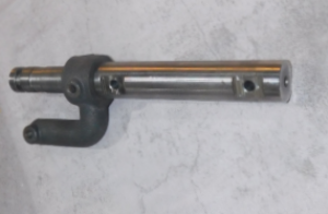 Фиксатор оси в сборе с осью левый TSS DRD1600L/Seat adjuster (L), №77+78 (CNMG30077/2060402078+CNMG30076/4090100142) Фиксатор оси в сборе с осью левый TSS DRD1600L/Seat adjuster (L), №77+78 (CNMG30077/2060402078+CNMG30076/4090100142)