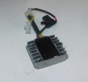 Реле зарядки АКБ SGG 16000(..)-18000(..),LC2V90FD Lc / Charging voltage regulator relay (270880253-0001) Реле зарядки АКБ SGG 16000(..)-18000(..),LC2V90FD Lc / Charging voltage regulator relay (270880253-0001)