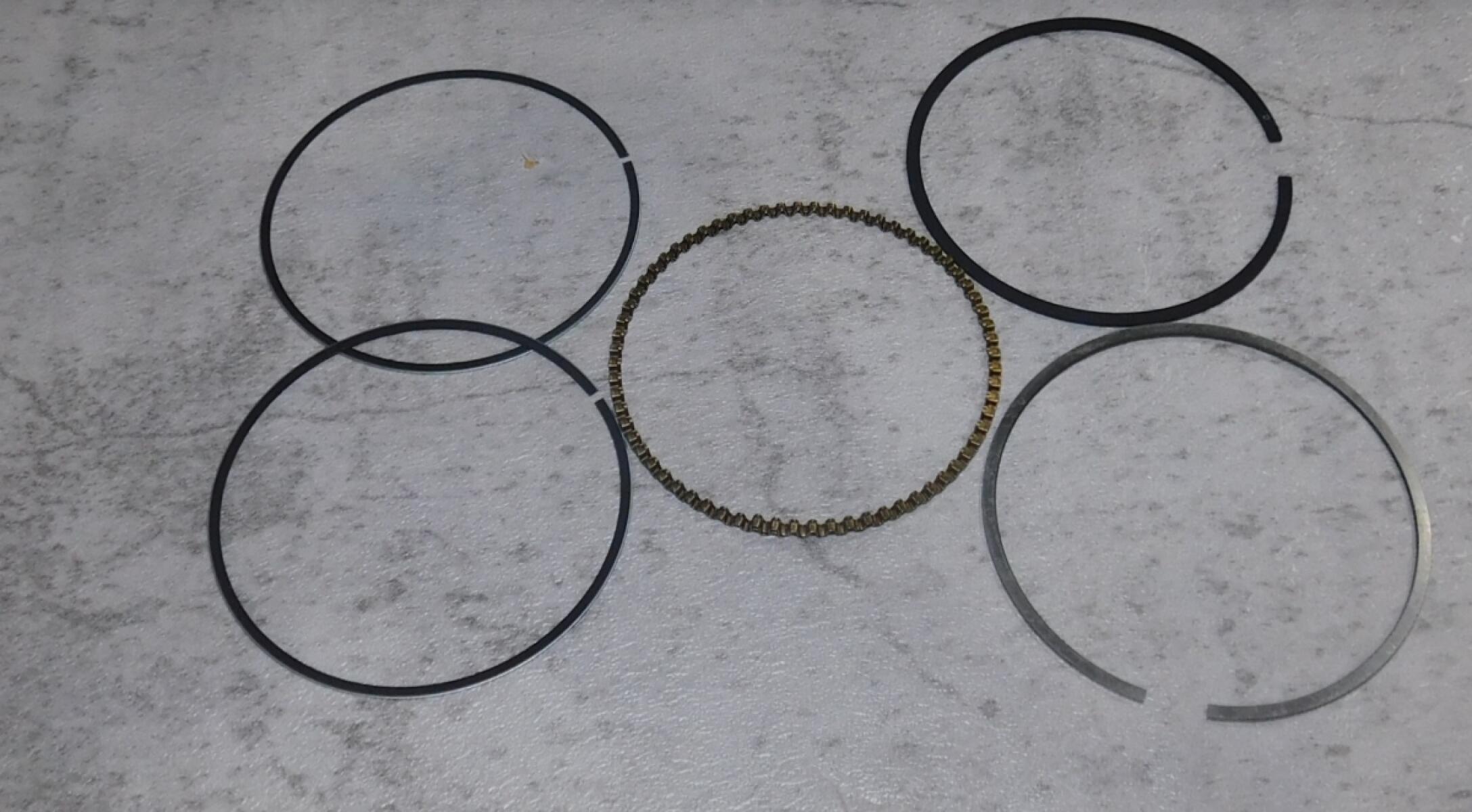 Кольца поршневые SGG 4000ESi,KM170FP (к-т из 5 шт.) / Piston rings, kit (03.03.13200-17007-00) Кольца поршневые SGG 4000ESi,KM170FP (к-т из 5 шт.) / Piston rings, kit (03.03.13200-17007-00)
