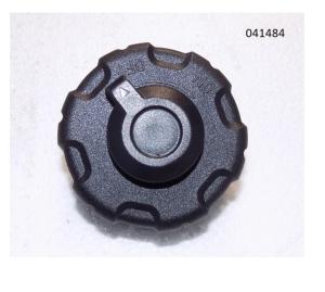 Крышка бака топливного SGG 1800Si-3000ESi Km / Fuel tank cap (04.04.16730-200007-00) Крышка бака топливного SGG 1800Si-3000ESi Km / Fuel tank cap (04.04.16730-200007-00)
