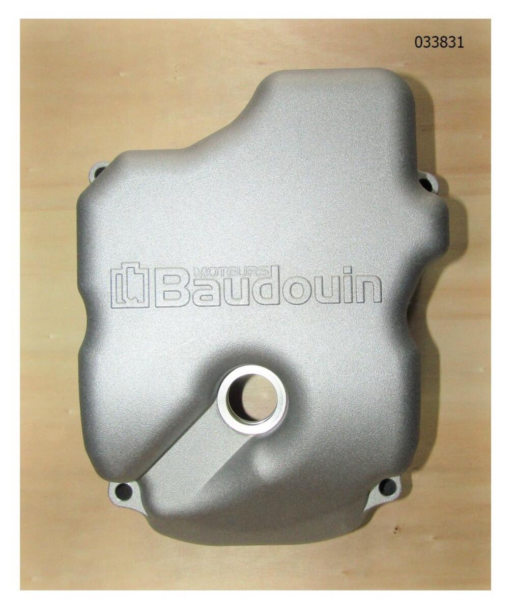Крышка головки блока цилиндра 6M33/Cylinder head cover Крышка головки блока цилиндра 6M33/Cylinder head cover