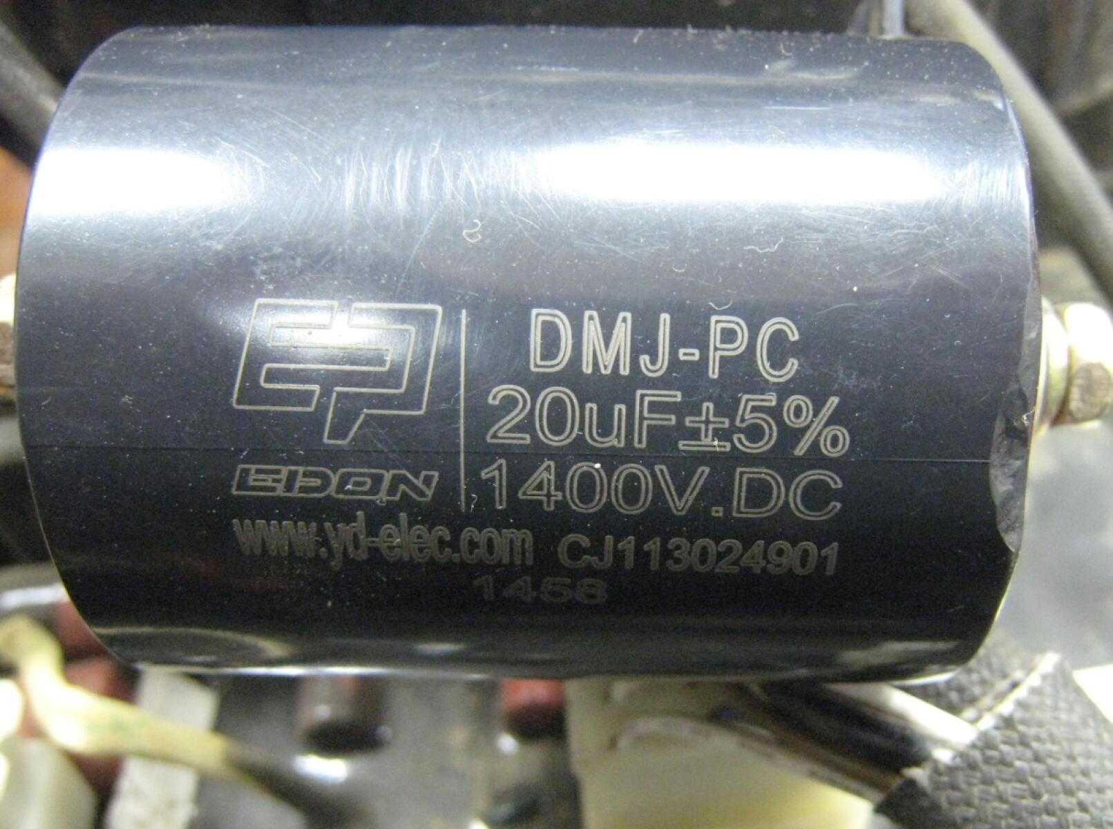 Capacitor 20мкФ 14000В. AC (31005-00215-00) Capacitor 20мкФ 14000В. AC (31005-00215-00)