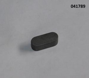 Шпонка (8х20) шкива TSS-WP160/170/Flat key 8*20, №23 (CNP300024-23) Шпонка (8х20) шкива TSS-WP160/170/Flat key 8*20, №23 (CNP300024-23)