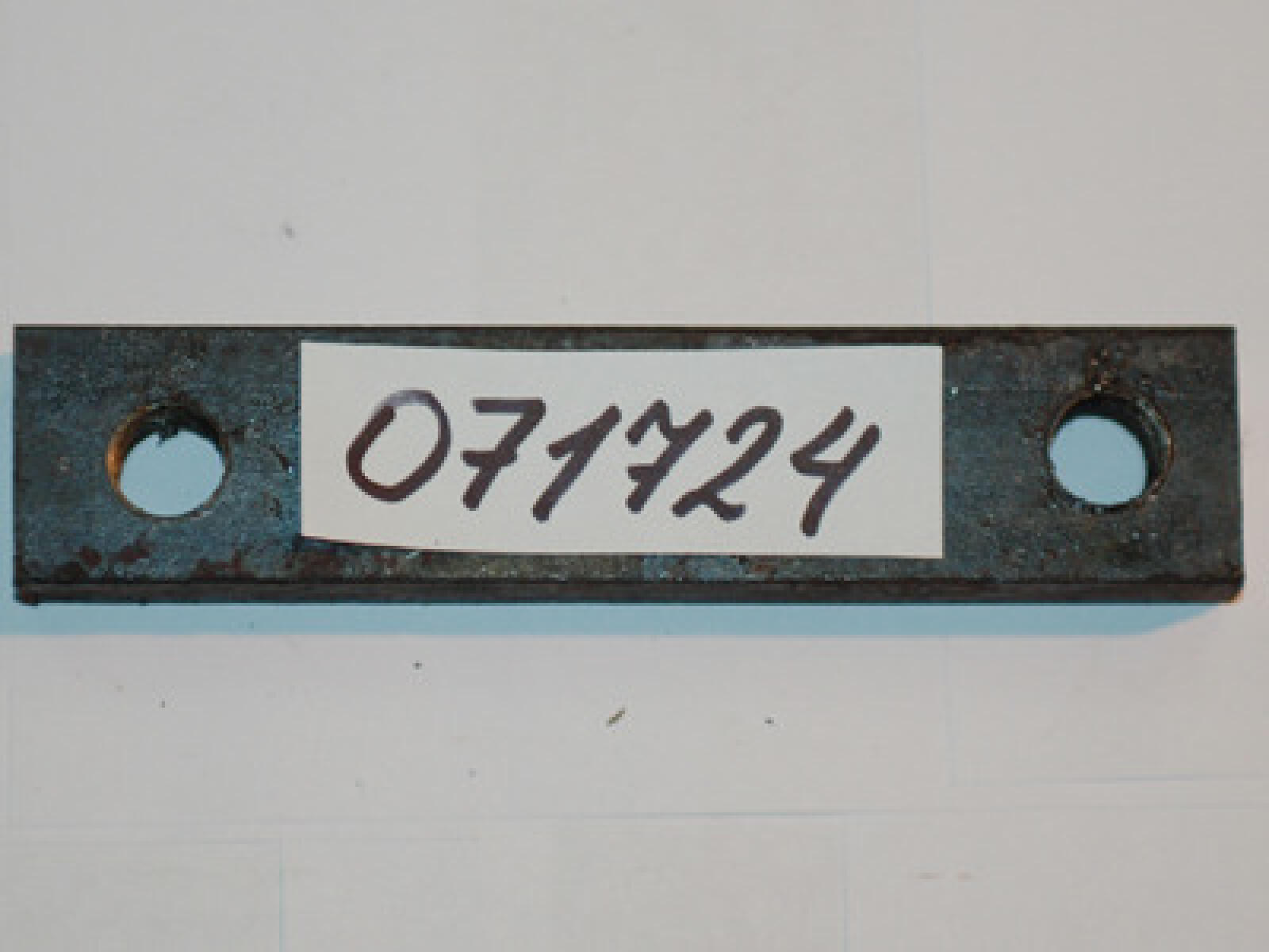 Планка крепления вибратора ТСС ВП-20 (Mounting bar for MS-20, 2007007) Планка крепления вибратора ТСС ВП-20 (Mounting bar for MS-20, 2007007)