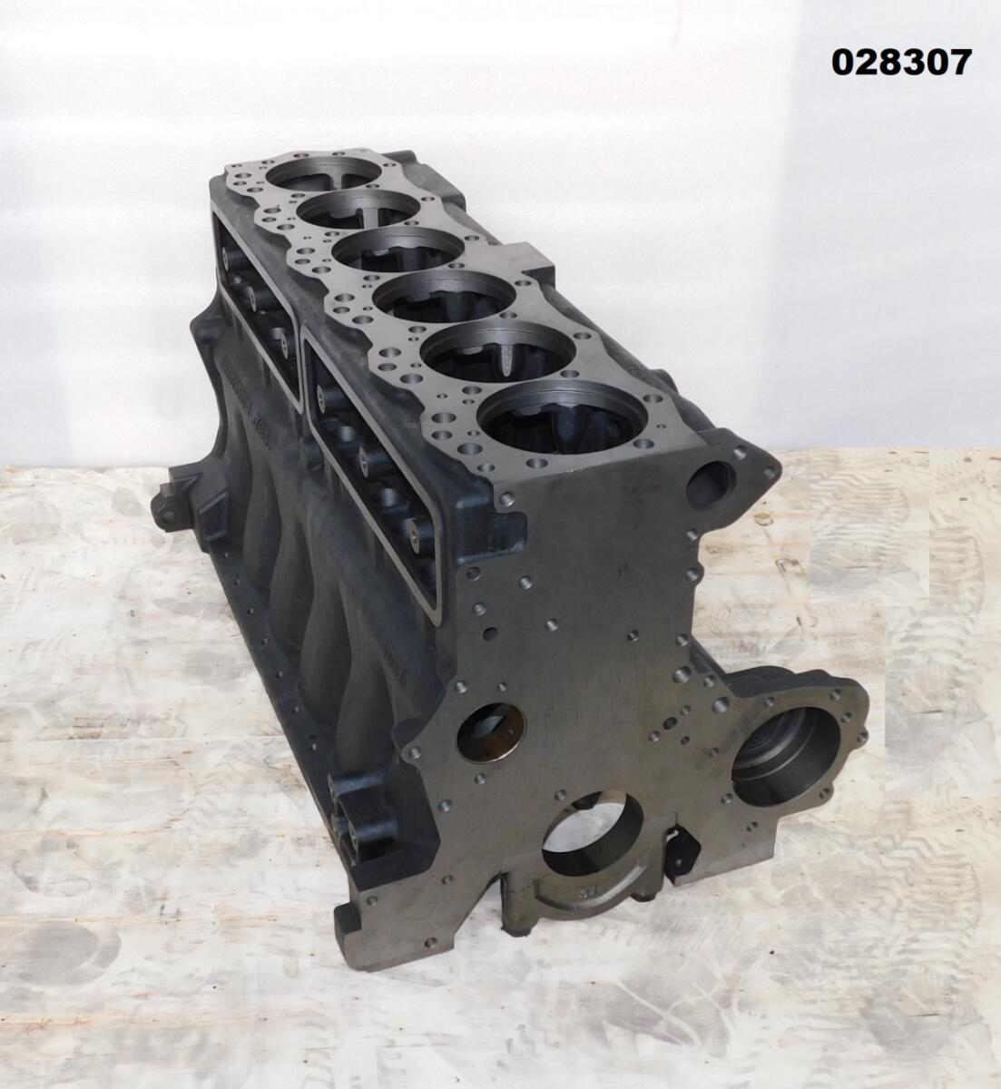 Блок цилиндров двигателя Ricardo R6105AZLDS1; TDK 110-132 6LT/Cylinder Block Блок цилиндров двигателя Ricardo R6105AZLDS1; TDK 110-132 6LT/Cylinder Block