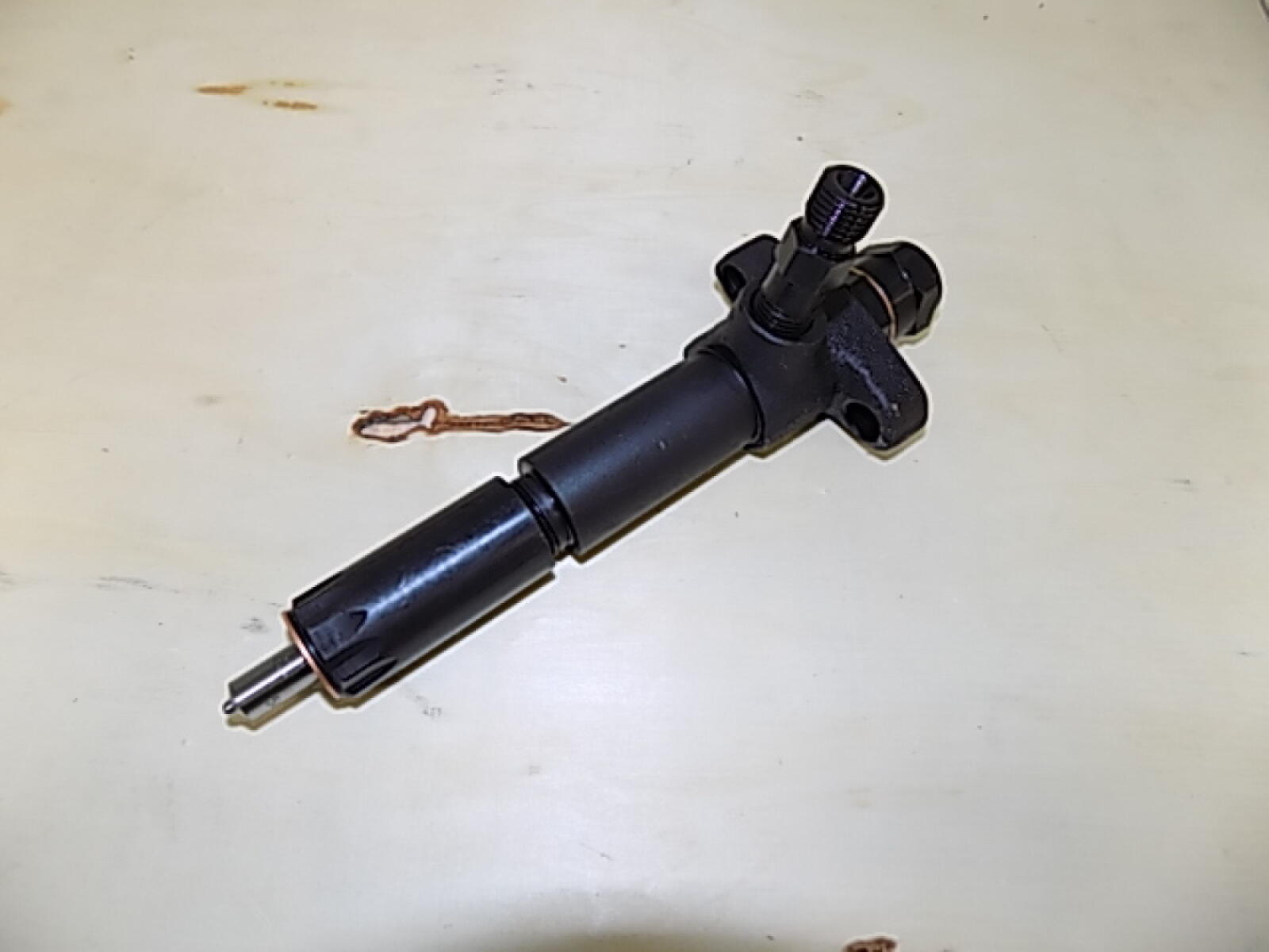 Форсунка топливная в сборе TDX 555 12VTE/Fuel injector Assy ( PF110SL)