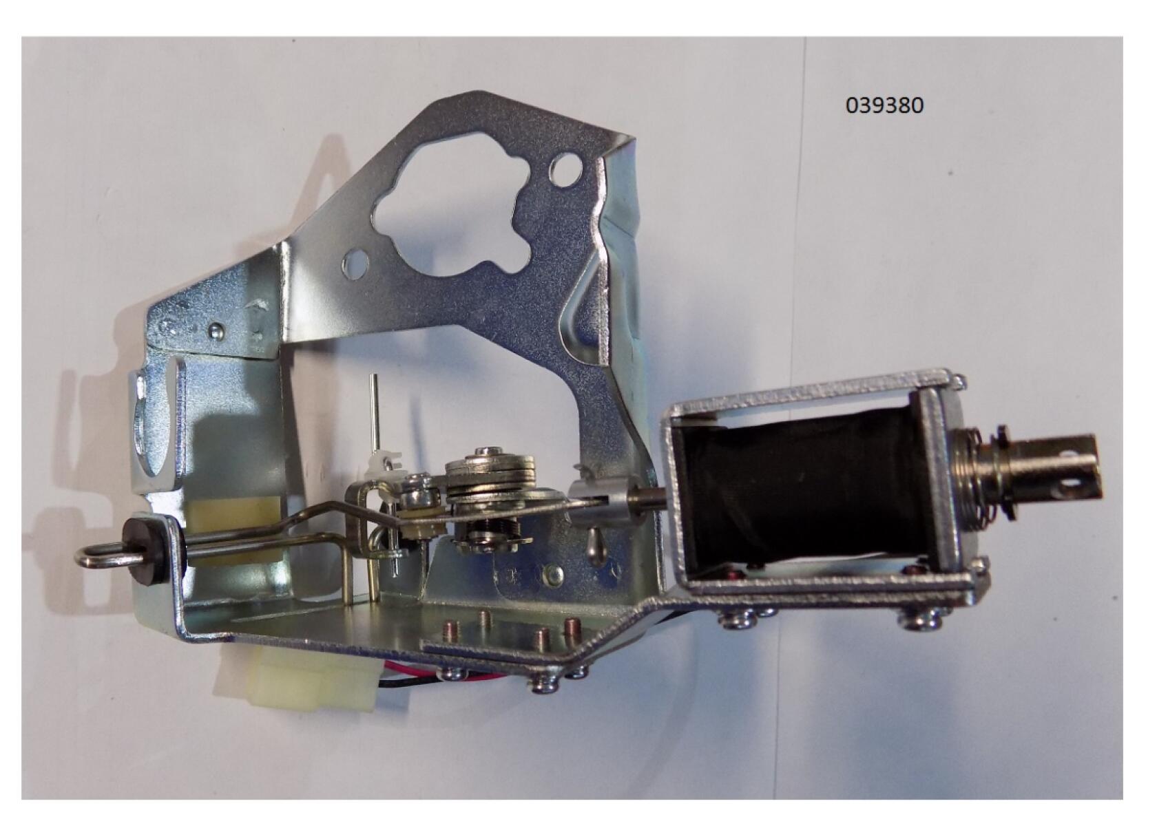 Механизм управления дроссельной заслонкой с соленоидом SGG 9000(.L.),LC192FD Lc / Damper control mechanism with solenoid (171470014-0001) Механизм управления дроссельной заслонкой с соленоидом SGG 9000(.L.),LC192FD Lc / Damper control mechanism with solenoid (171470014-0001)
