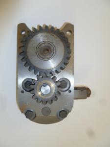 Насос масляный в сборе Ricardo K4100ZDS; TDK 26,42 4LT/Oil pump assy Насос масляный в сборе Ricardo K4100ZDS; TDK 26,42 4LT/Oil pump assy