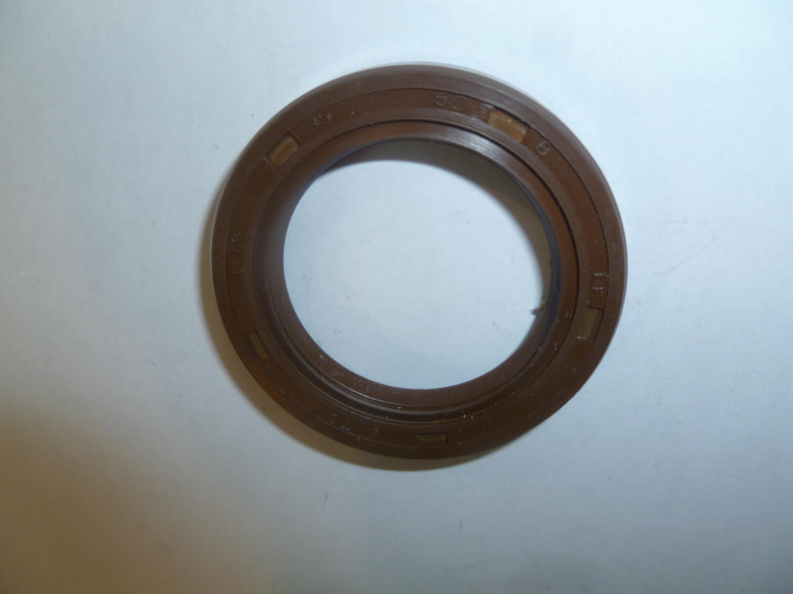 Сальник (35x50x8) вала коленчатого передний KM186F/Front oil seal Сальник (35x50x8) вала коленчатого передний KM186F/Front oil seal