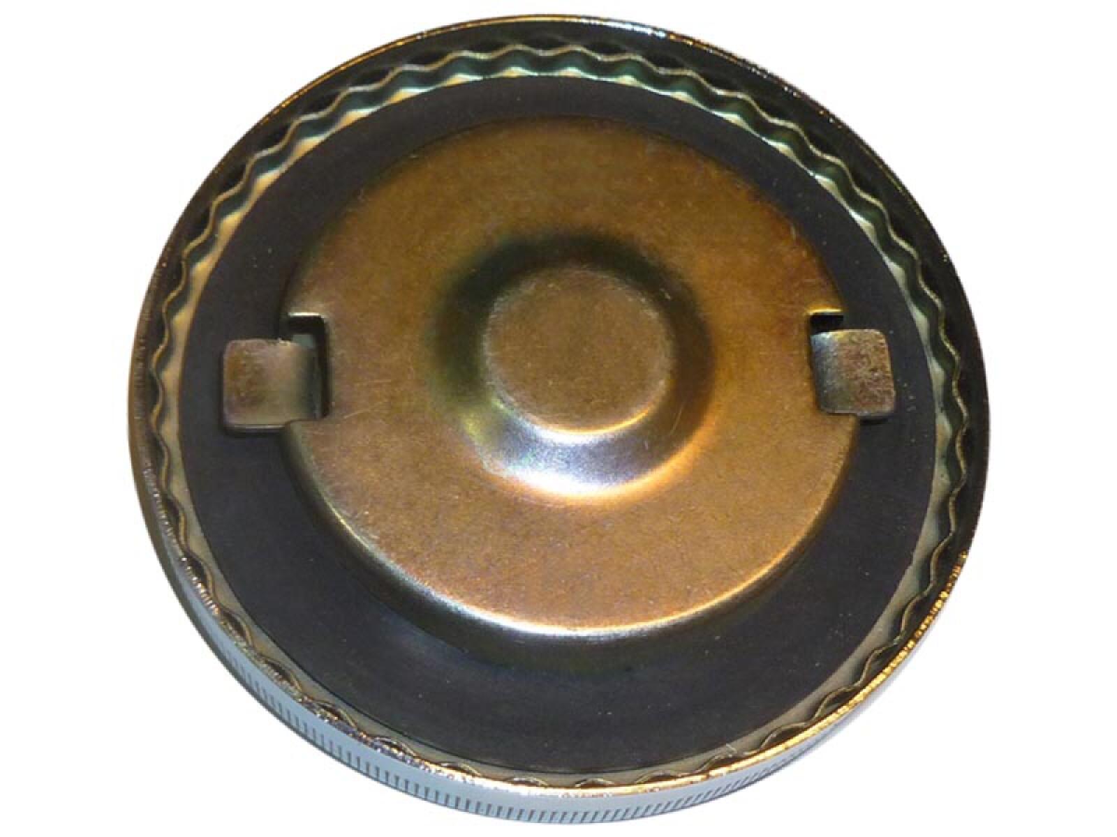 Крышка бака топливного KM178 (зацепы) / Fuel tank cover (KR180N-10100) Крышка бака топливного KM178 (зацепы) / Fuel tank cover (KR180N-10100)