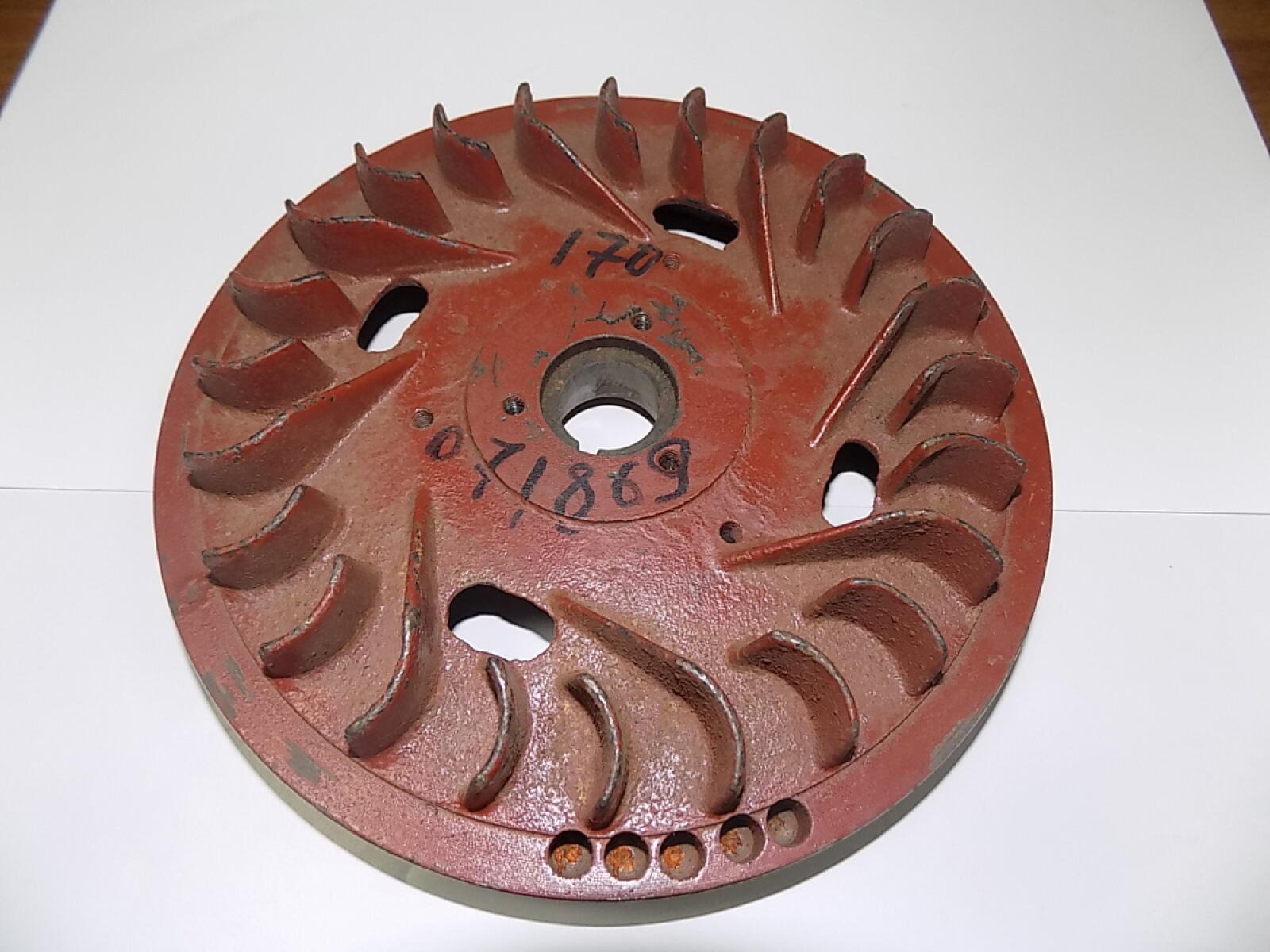 Маховик KM170 / Flywheel (KM168F-05101) Маховик KM170 / Flywheel (KM168F-05101)