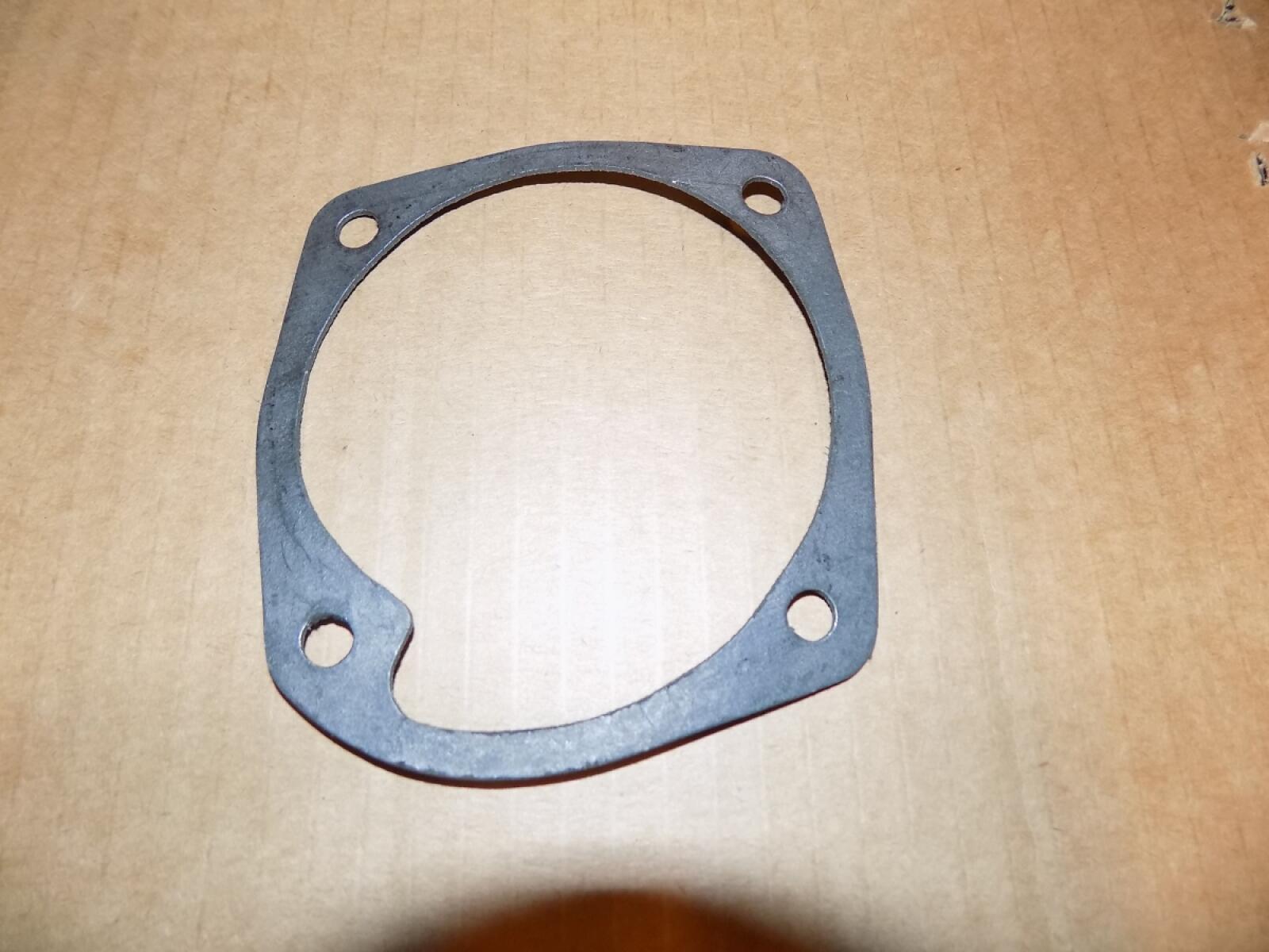 Прокладка насоса водяного DeutzTBD 226B-3,4D/Water pump gasket Прокладка насоса водяного DeutzTBD 226B-3,4D/Water pump gasket