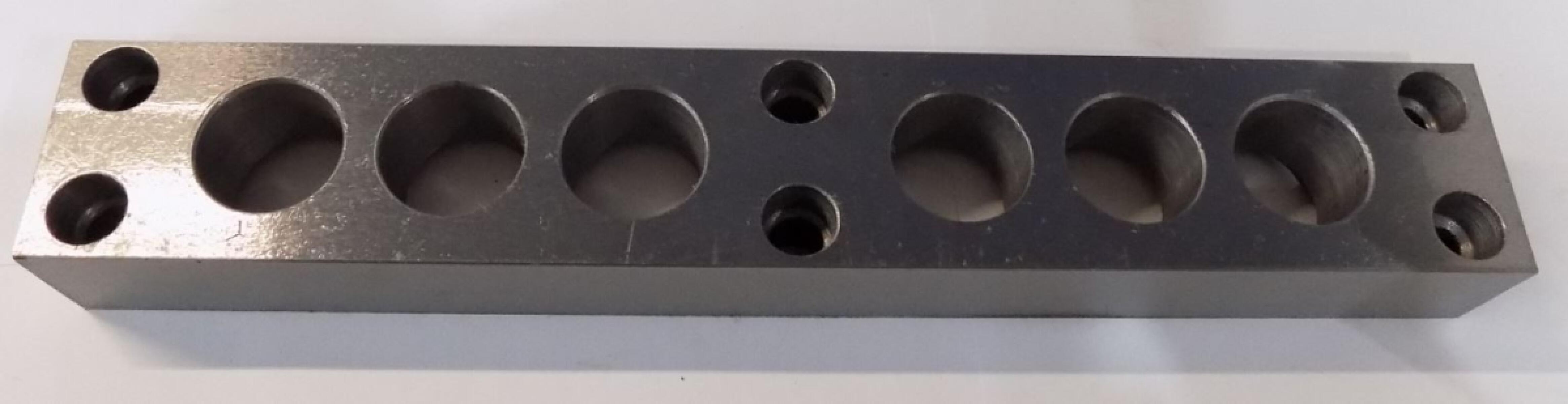 Рейка гибки арматуры TSS GW 52 с ЧПУ/GW50A SQUARE BAR, №12 (60000205) Рейка гибки арматуры TSS GW 52 с ЧПУ/GW50A SQUARE BAR, №12 (60000205)