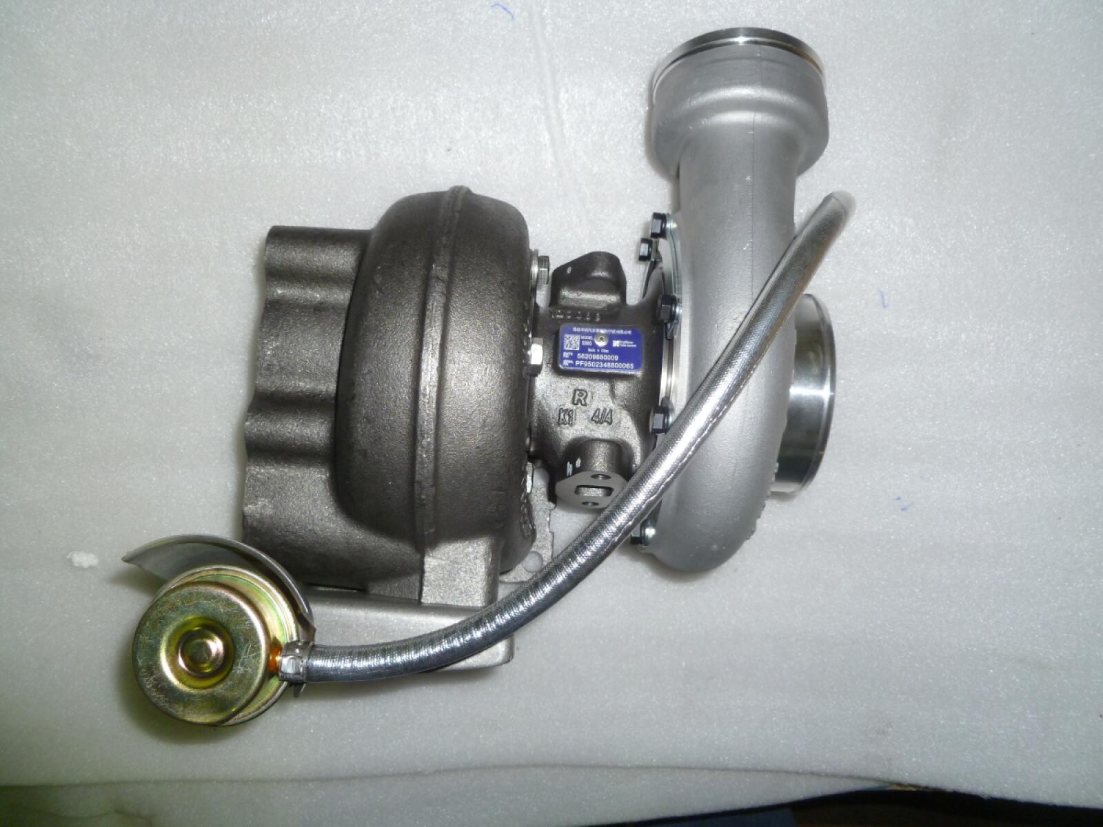 Турбокомпрессор BF6M1013EC/Turbocharger (1118010-57D) Турбокомпрессор BF6M1013EC/Turbocharger (1118010-57D)