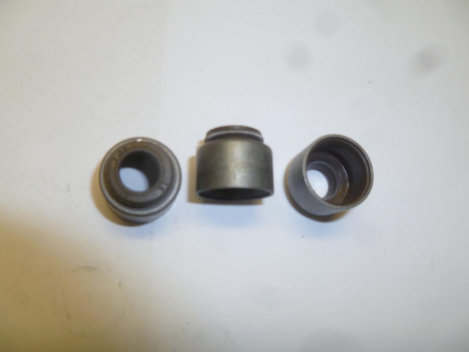 Колпачок маслосъемный TDX 16 4L/Valve stem seal Колпачок маслосъемный TDX 16 4L/Valve stem seal
