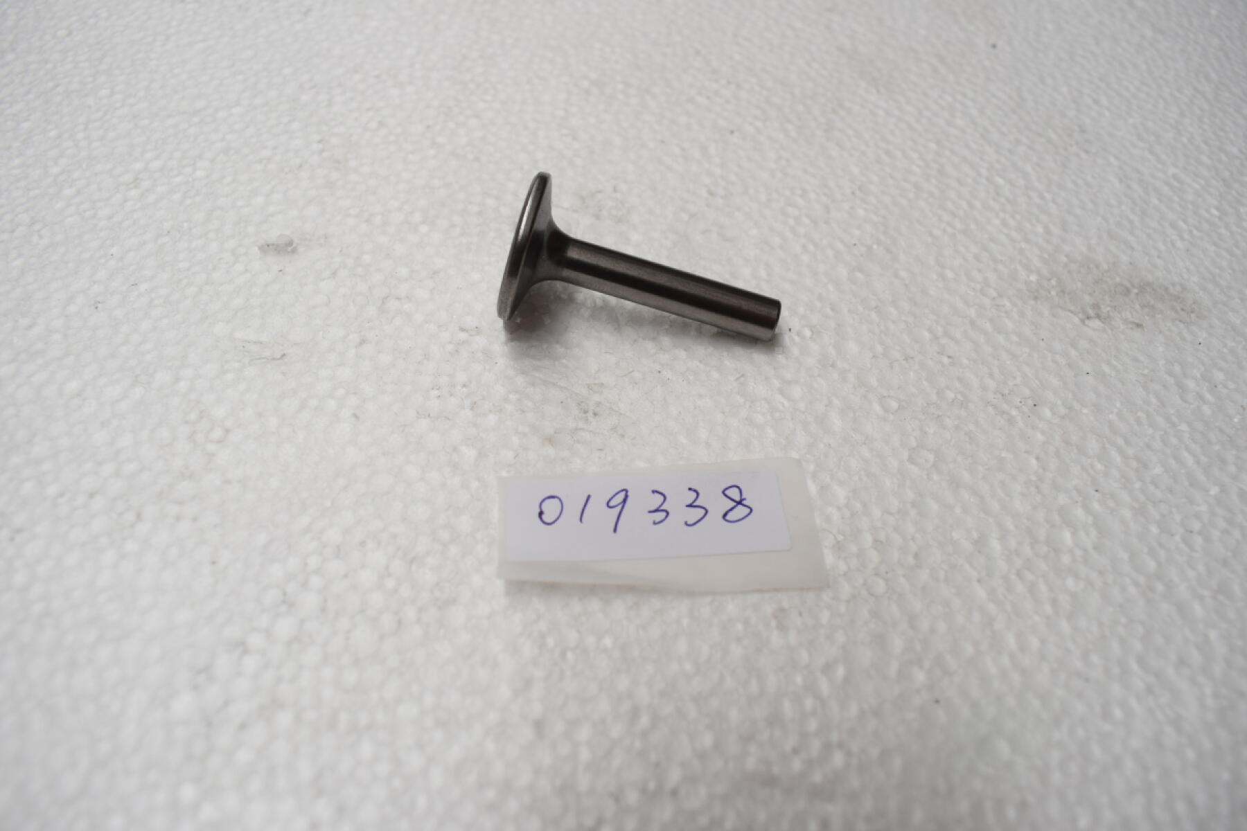 Толкатель клапана EY20/TAPPET Толкатель клапана EY20/TAPPET