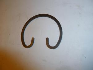 Кольцо стопорное пальца поршневого Ricardo WT12D-308; TDK 288 6LT/Retainer ring Кольцо стопорное пальца поршневого Ricardo WT12D-308; TDK 288 6LT/Retainer ring