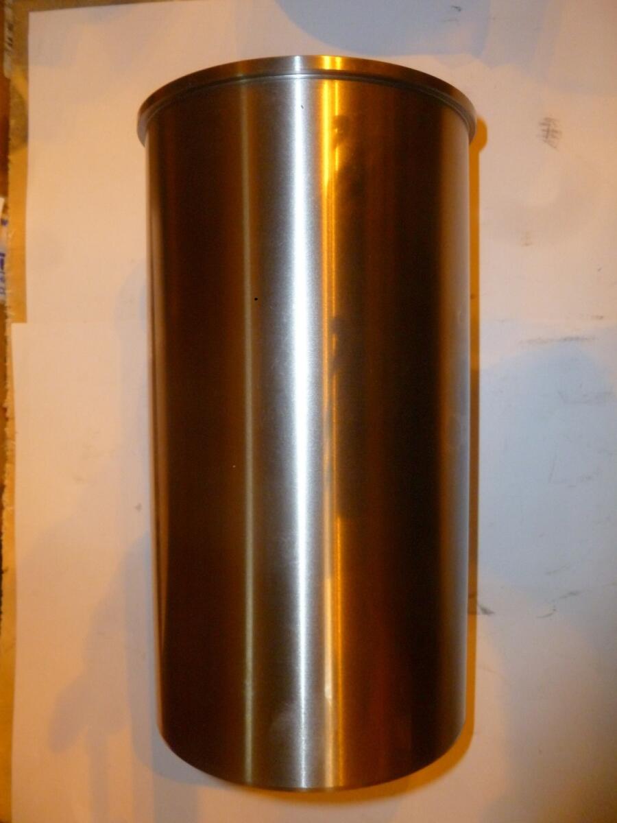 Гильза цилиндра (D=126 мм) Ricardo R6126A-260DE; TDK 260 6LT/Cylinder Liner Гильза цилиндра (D=126 мм) Ricardo R6126A-260DE; TDK 260 6LT/Cylinder Liner
