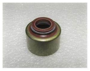 Колпачок маслосъемный Ricardo K4100DS; TDК 30 4L/Oil baffle Колпачок маслосъемный Ricardo K4100DS; TDК 30 4L/Oil baffle
