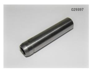 Втулка направляющая клапана TDQ 20 4L /Valve duct Втулка направляющая клапана TDQ 20 4L /Valve duct