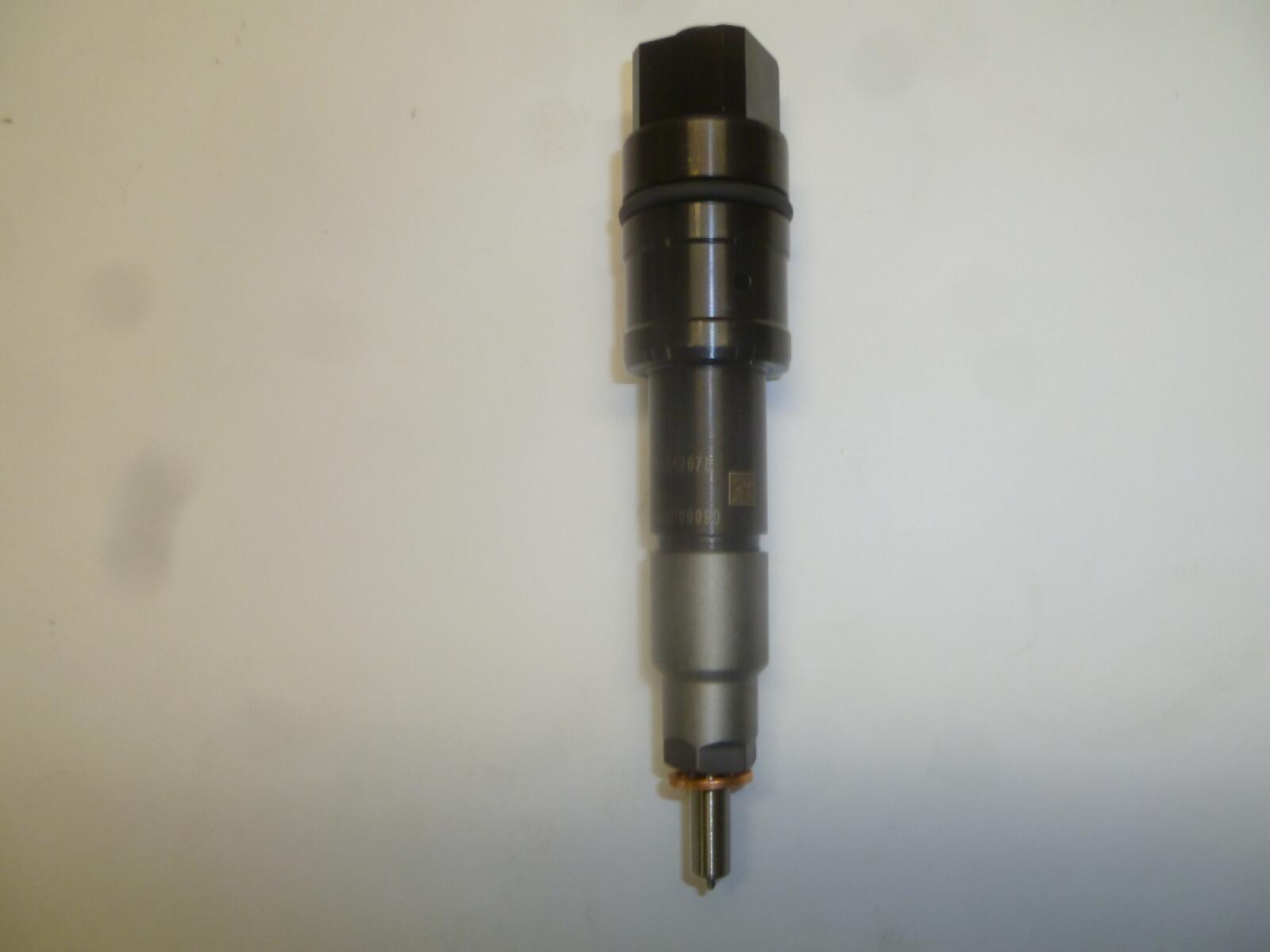 Форсунка топливная 6M21G385/Fuel Injector (612700090013) Форсунка топливная 6M21G385/Fuel Injector (612700090013)