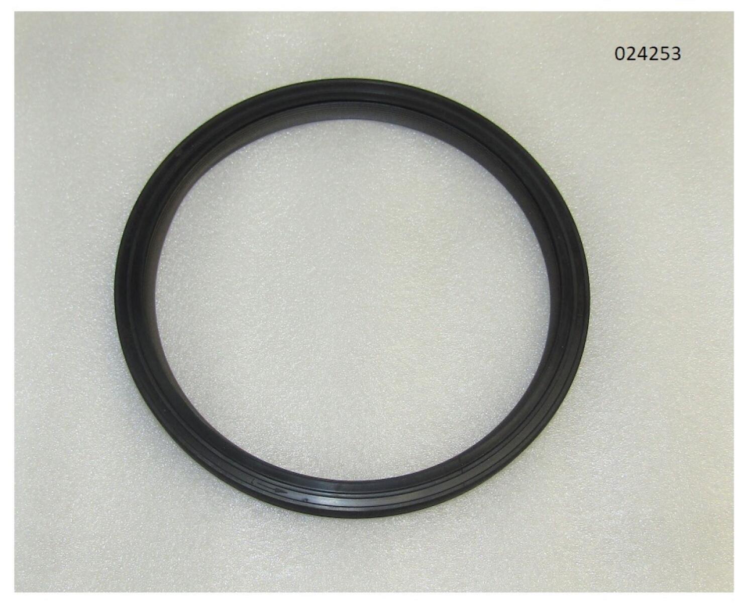 Сальник (160х132х12) передний TDH 192 6LTE/Oil seal 65X90 Сальник (160х132х12) передний TDH 192 6LTE/Oil seal 65X90