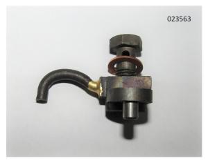Форсунка масляная охлаждения поршня в сборе Ricardo R4105ZDS1; TDK 56 4L-170 6LT/Oil jet subassy Форсунка масляная охлаждения поршня в сборе Ricardo R4105ZDS1; TDK 56 4L-170 6LT/Oil jet subassy